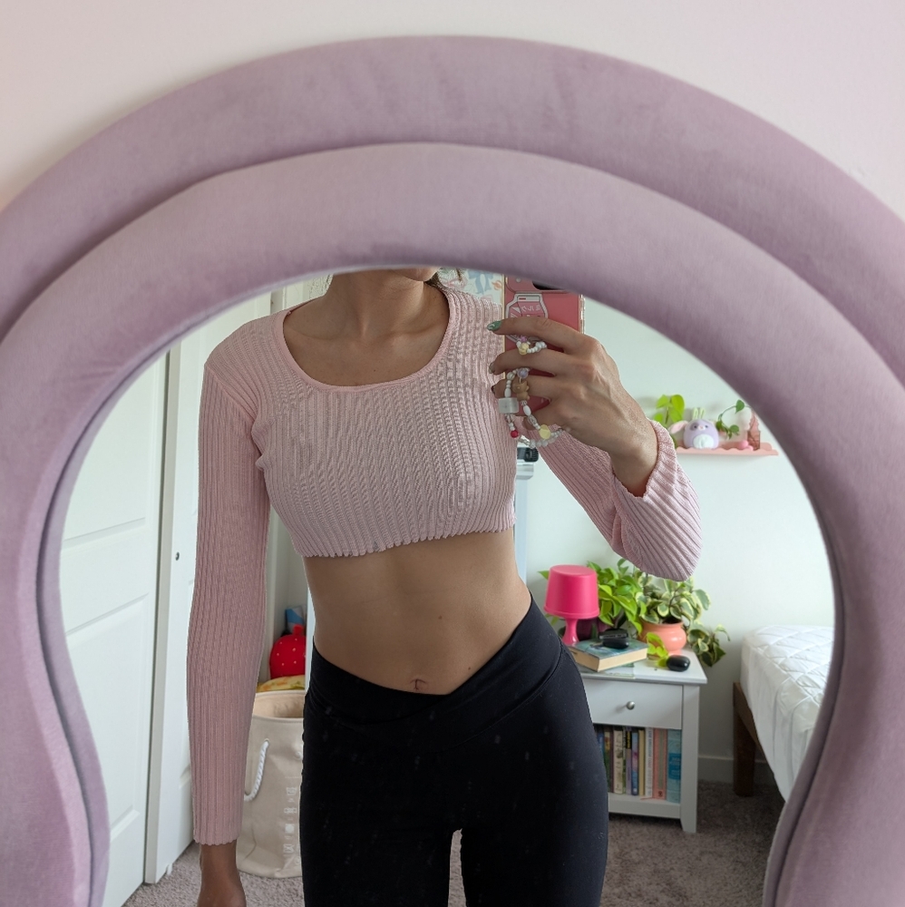 Pink Ribbed Long Sleeve Crop Top Size Small